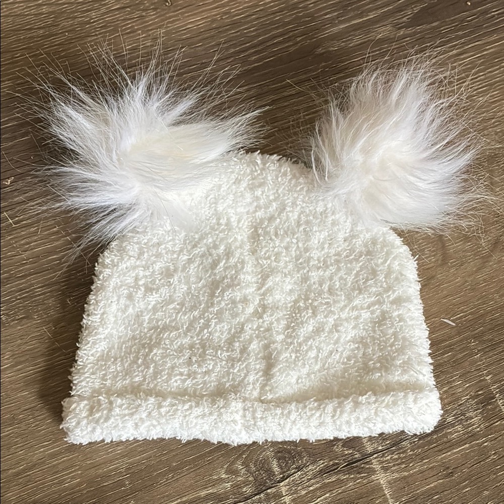Mud Pie White Fuzzy Kids Hat with Pom Poms